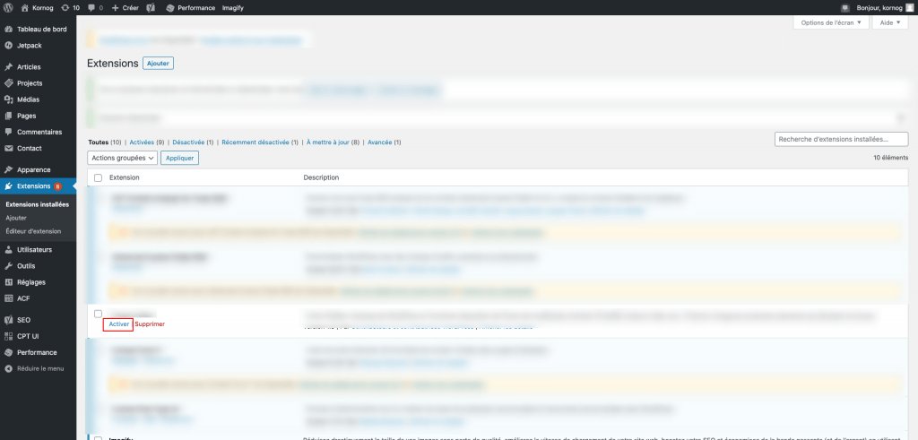 Capture d'écran de la page "Extensions" de l'espace d'administration de WordPress avec la mise en évidence du bouton "Activer" sur chacune des lignes du tableau des extensions.